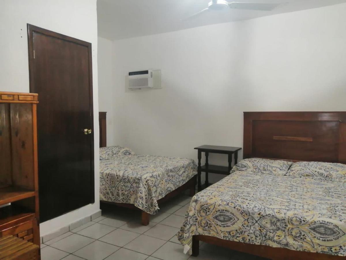 Hotel Y Restaurante El Texano Tamasopo Bagian luar foto