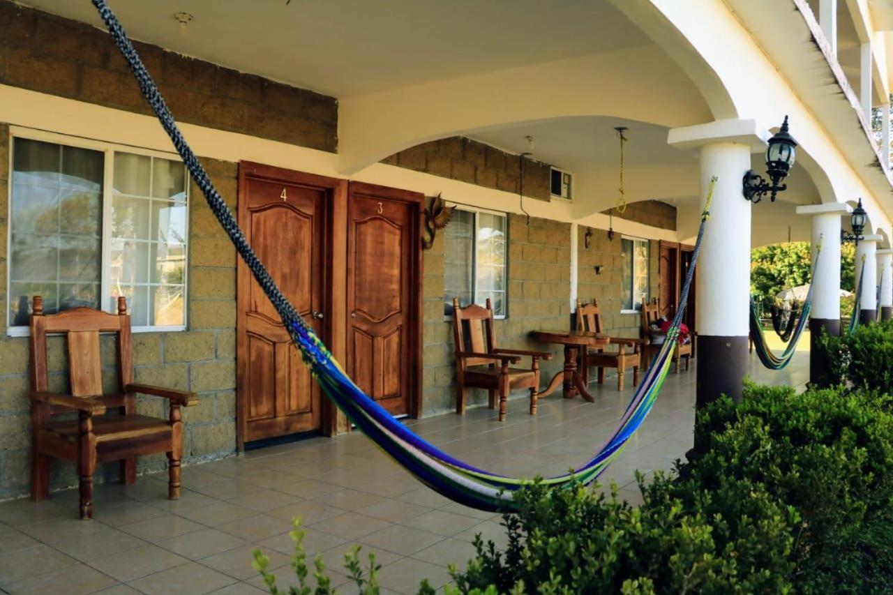 Hotel Y Restaurante El Texano Tamasopo Bagian luar foto