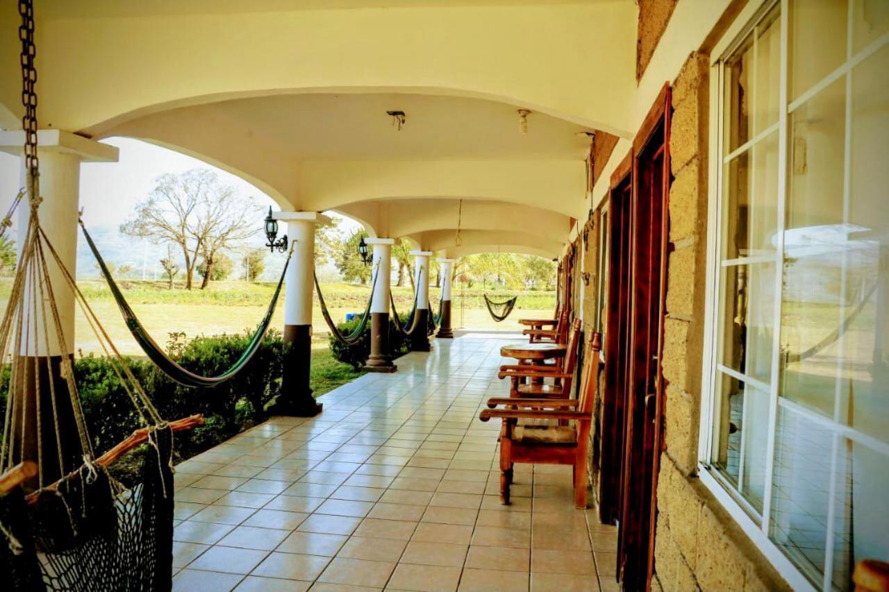 Hotel Y Restaurante El Texano Tamasopo Bagian luar foto